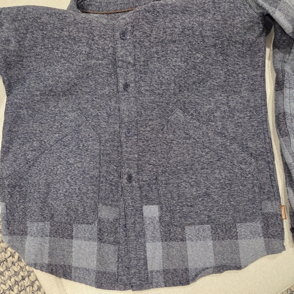 Merrell Blue Textured Button-Up Shirt - Picture 11 of 13